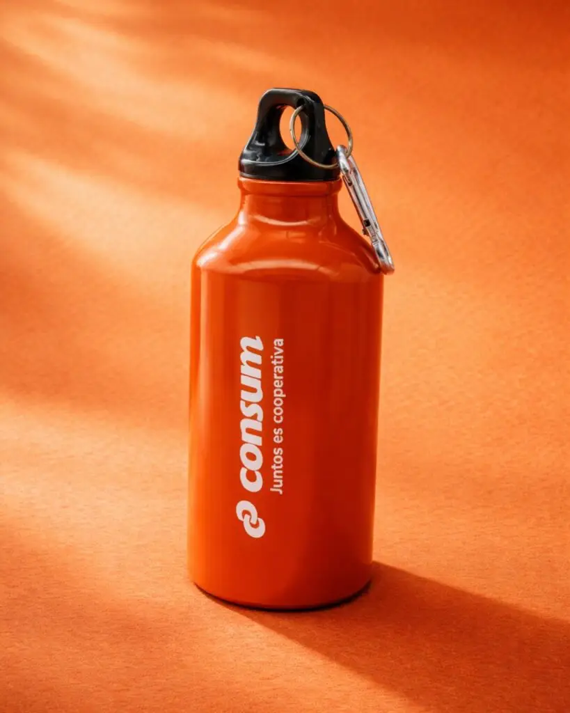 Merchandising personalizado: cantimplora de aluminio serigrafiada